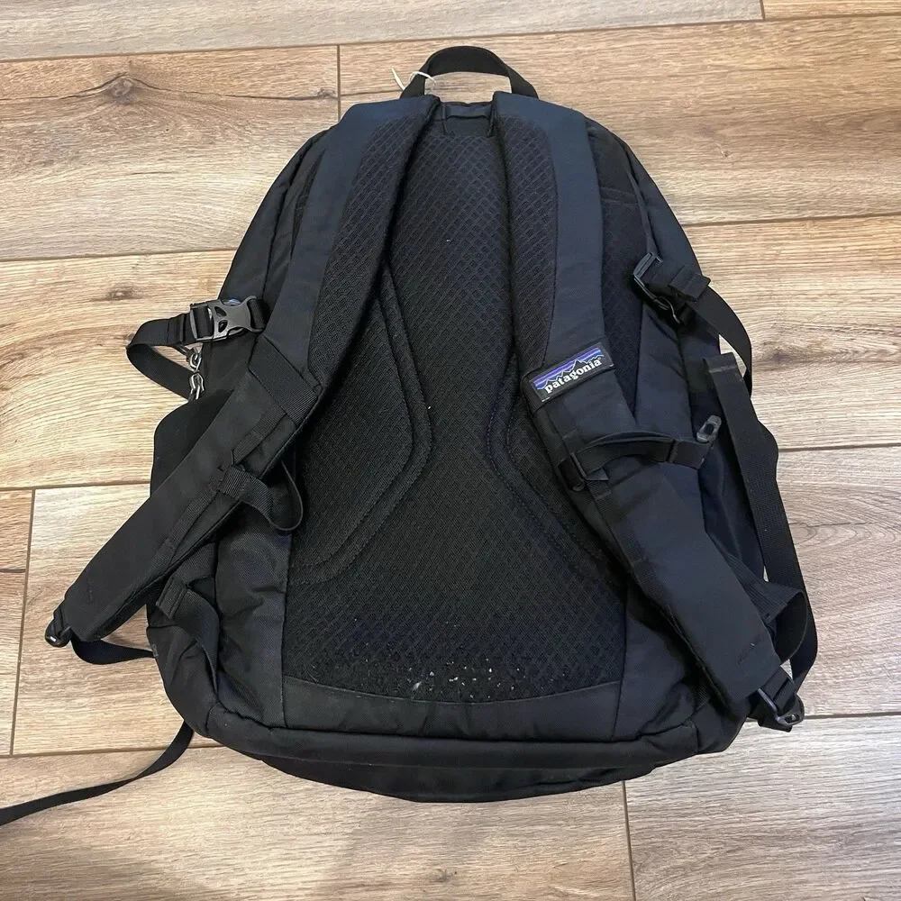 Patagonia Refugio 28L Black Backpack Laptop Bag Daypack Hiking Travel School